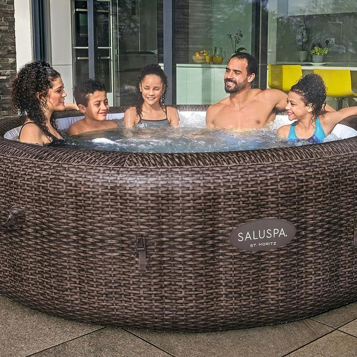 7 Person Inflatable Hot Tub